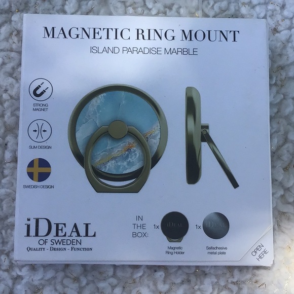 IDeal of Sweden Magnetic Ring Mount style design (Island Paradise Marble) - Picture 1 of 4